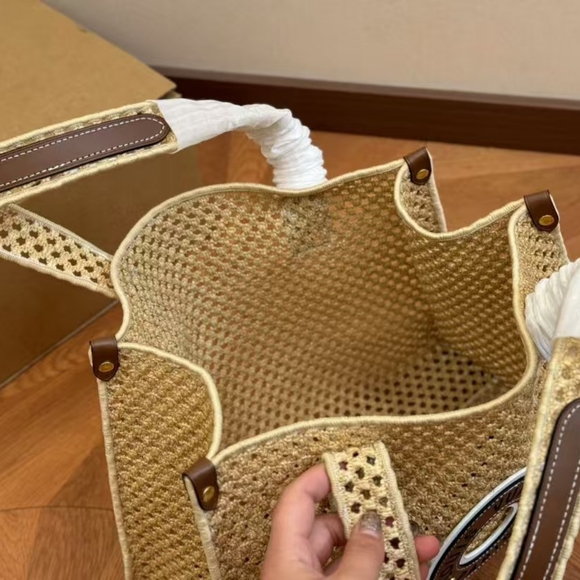 Louis Vuitton hand woven bag - Picture 4 of 5